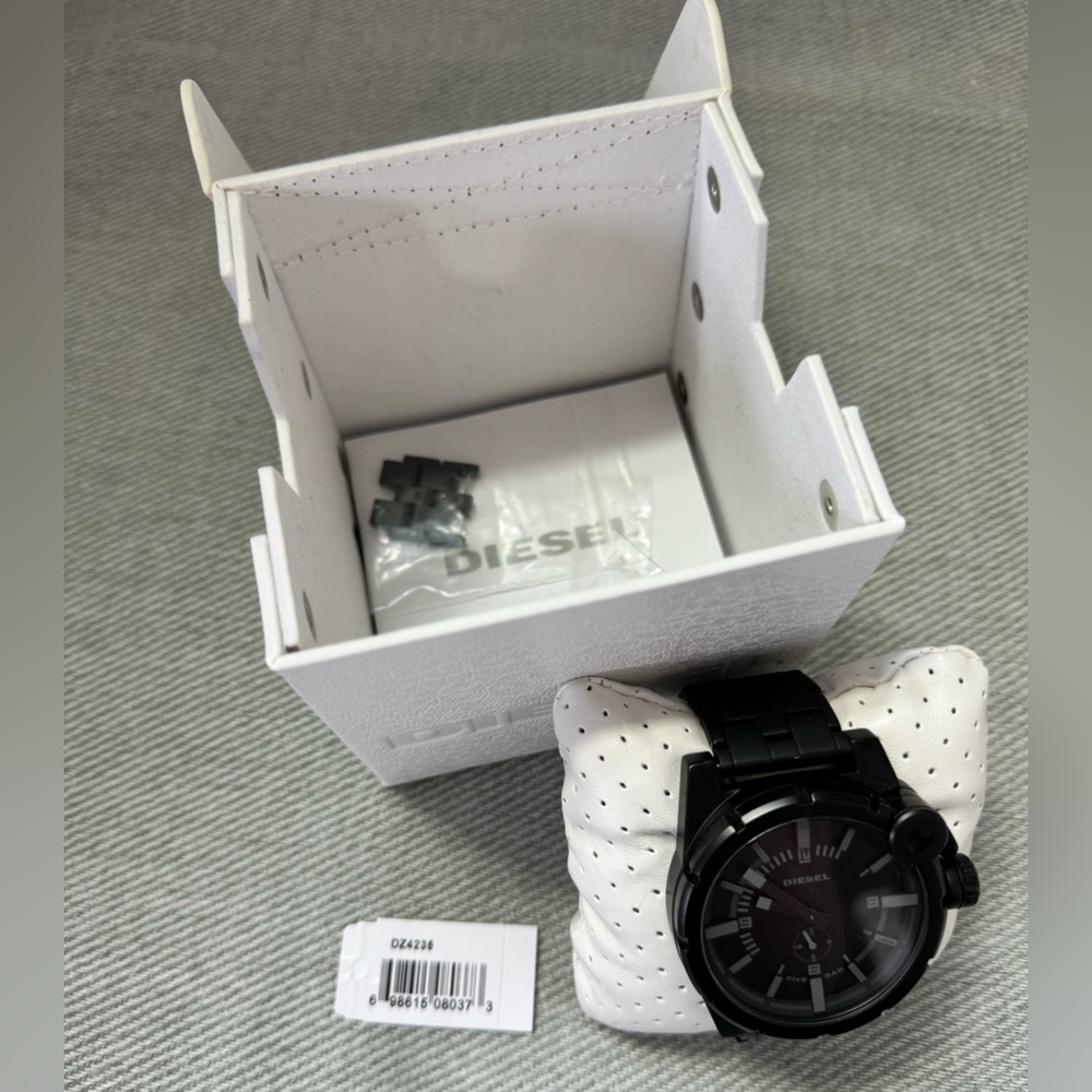 Diesel Men’s Black Stainless Steel Watch with original box and extra links